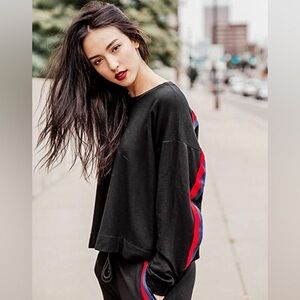 Velvet by Graham & Spencer Danica Black w/ Red  Stripe Sweatshirt Women’s Size S